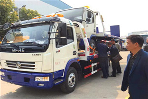 富源汽车道路救援拖车价格
